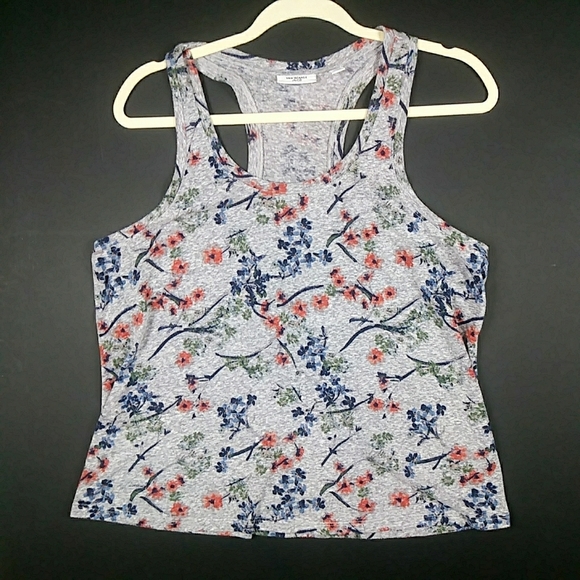 ⭐3/$30 Van Winkle & Co Floral Racerback Tank M - Picture 1 of 4